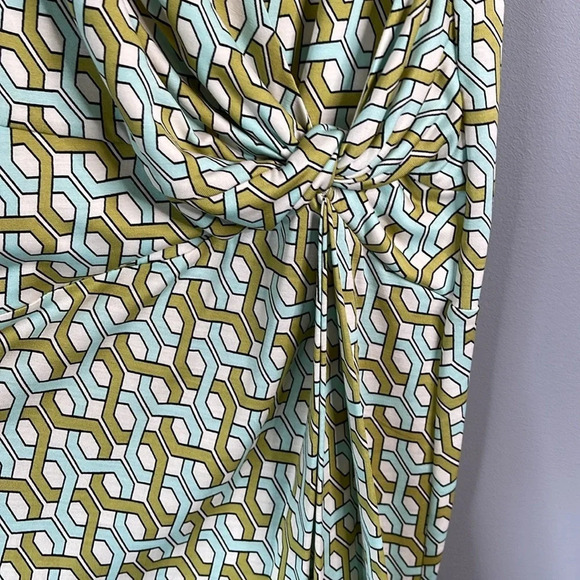 TOMMY BAHAMA Silk Surplice Chain Pattern Dress Ruched Sleeveless Summer 4-6 - Picture 5 of 11